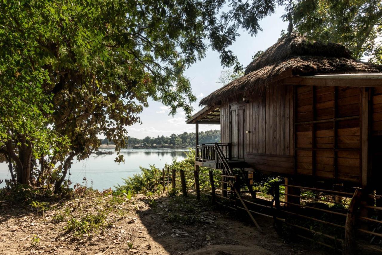 Pomelo Restaurant And Guesthouse - Fishermen & Tammarine Cottages Riverfront - Experience Nature, Culture And Adventure & Tailor-Made Tour Ban Khon 외부 사진